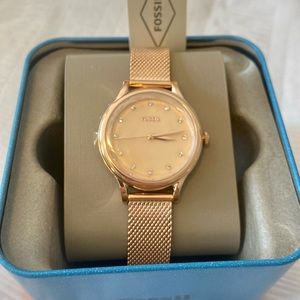 Rose gold Fossil watch NWT